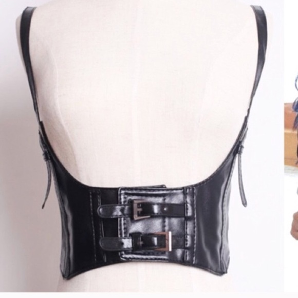 UNIF Accessories - NWOT LEATHER UNDER BUST CORSET HARNESS